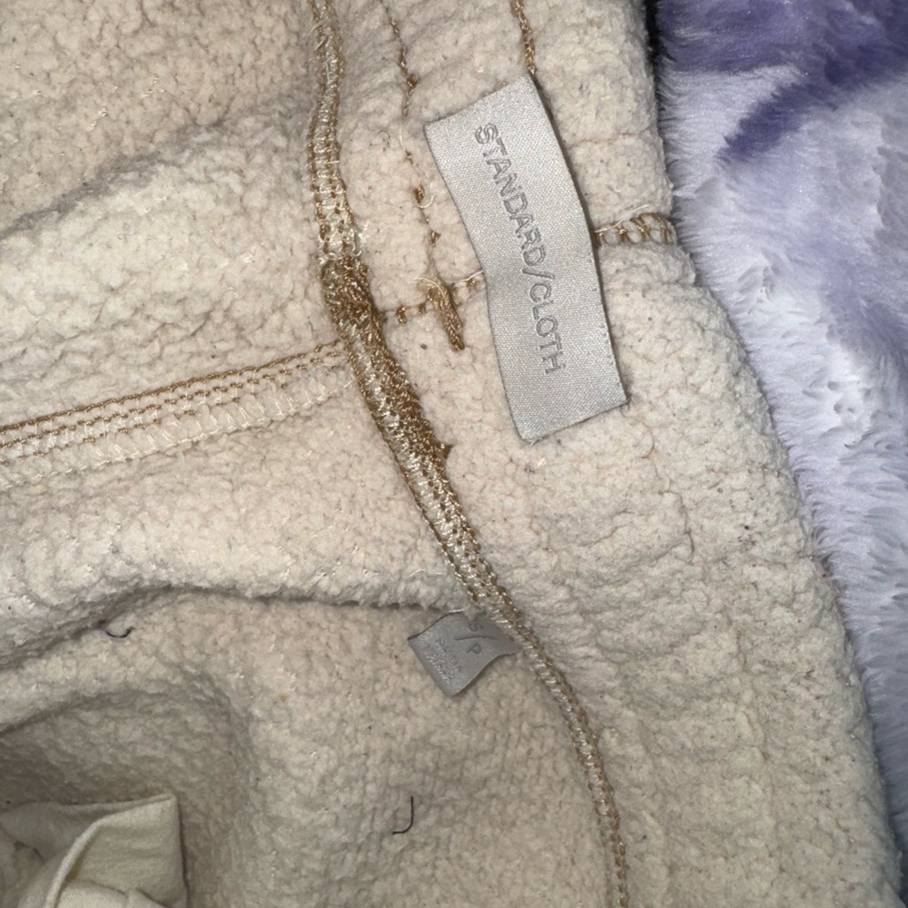 urban outfitters Cozy Cream Sherpa Joggers - Picture 4 of 7